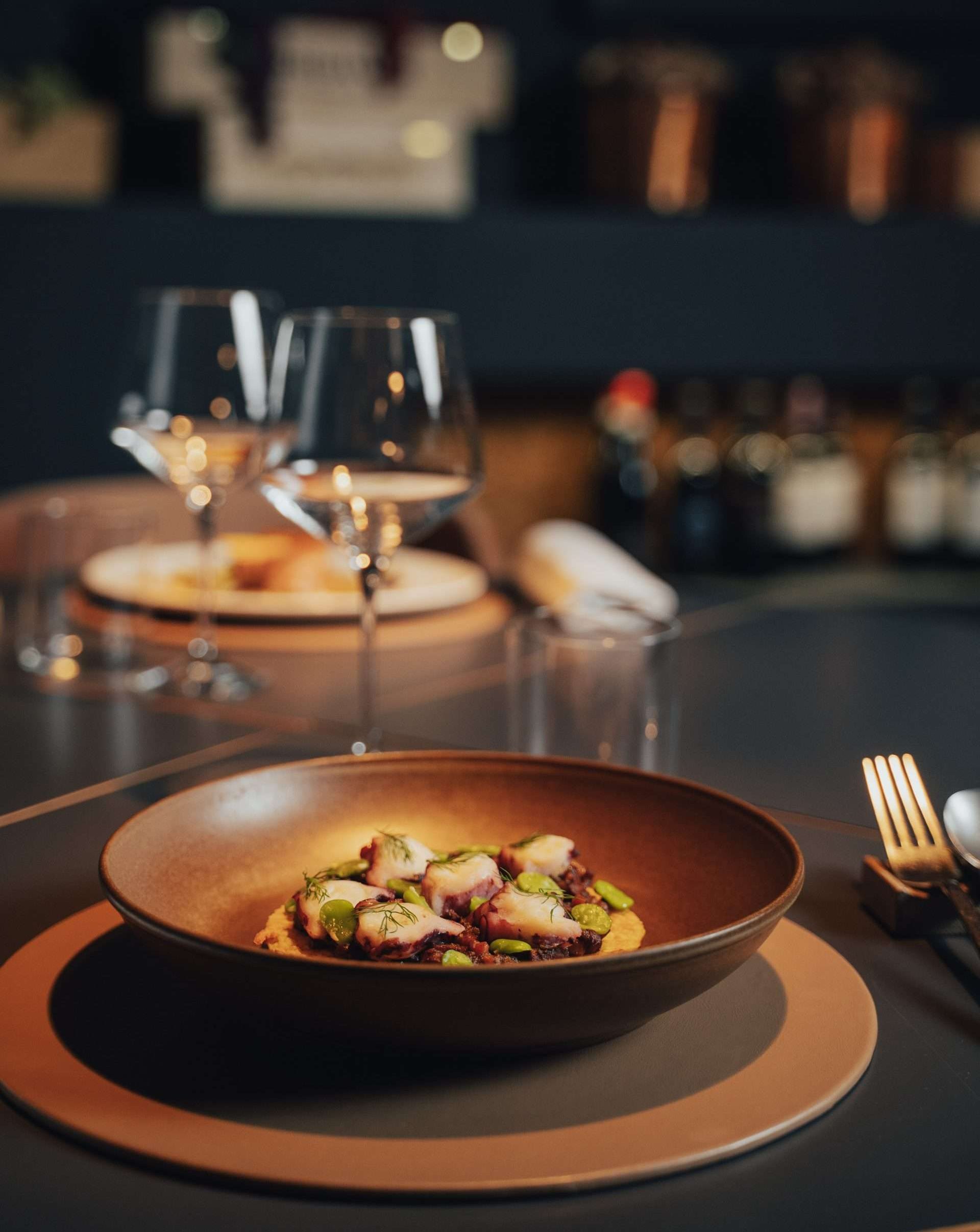 Rist. La Piemontese-tavola apparecchiata_35